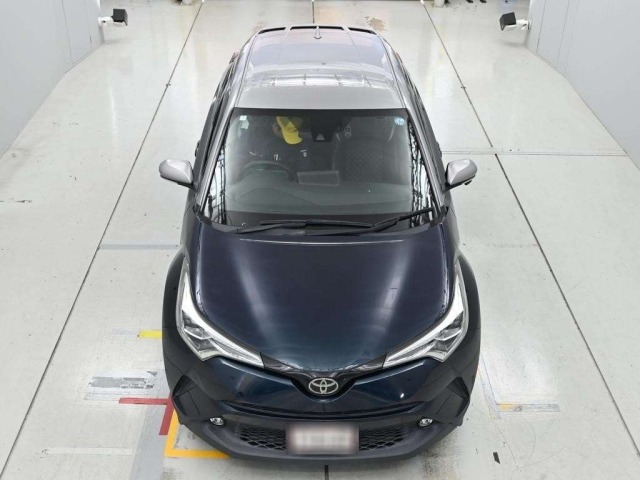 Toyota C-HR 2019 8049367-7