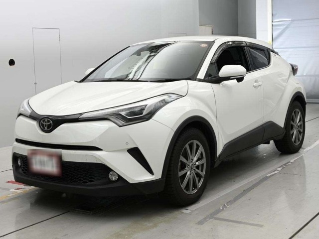 Toyota C-HR 2017 8049369-0