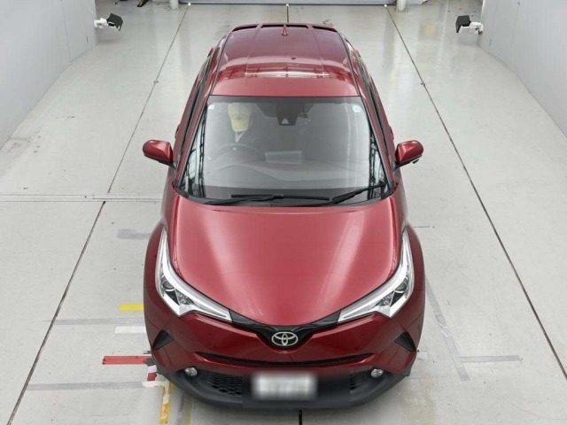 Toyota C-HR 2017 8049371-7
