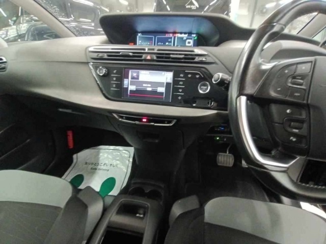 Citroen C4 2016 8033788-11