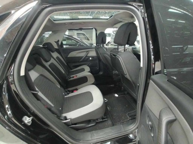 Citroen C4 2016 8033788-12