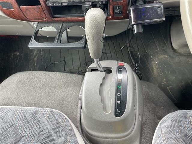 Toyota CAMROAD 2015 8051229-10