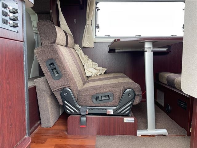 Toyota CAMROAD 2015 8051229-2