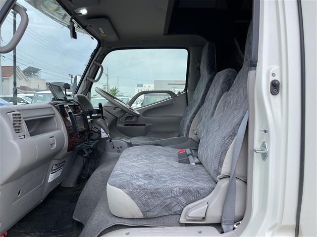 Toyota CAMROAD 2015 8051229-5