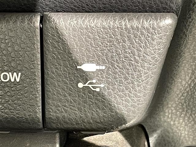 Toyota CAMRY 2017 8050118-9