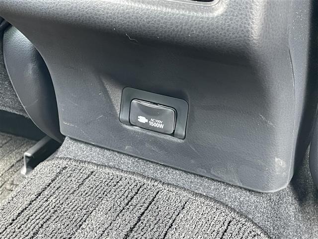 Toyota CAMRY 2021 8050119-2