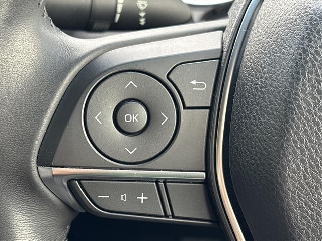 Toyota CAMRY 2017 8050120-2