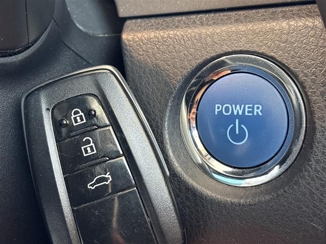 Toyota CAMRY 2019 8050121-3