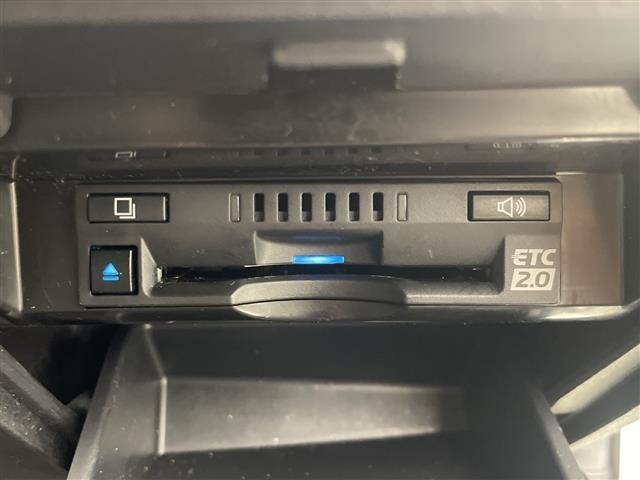 Toyota CAMRY 2021 8050122-1