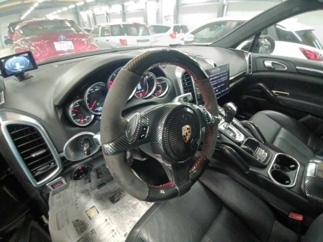 Porsche CAYENNE 2012 8048869-9