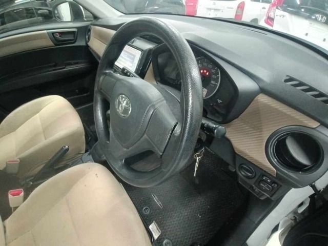 Toyota COROLLA AXIO 2013 8050973-9