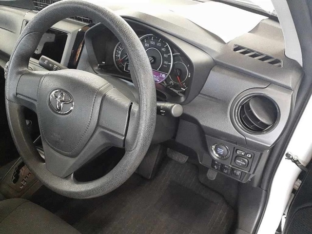 Toyota COROLLA AXIO 2025 8050977-9