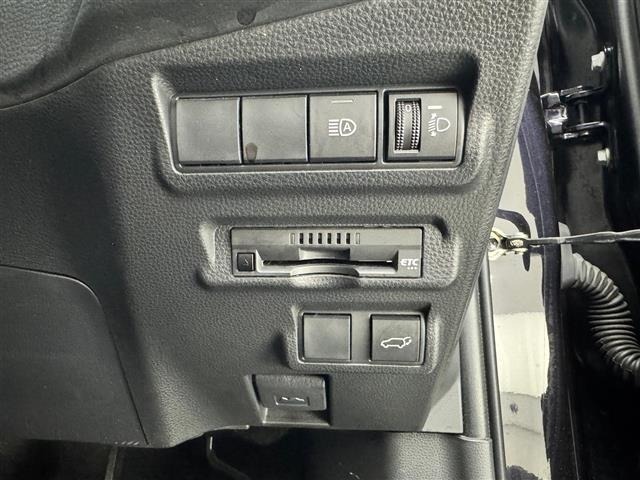 Toyota COROLLA CROSS 2022 8047732-5