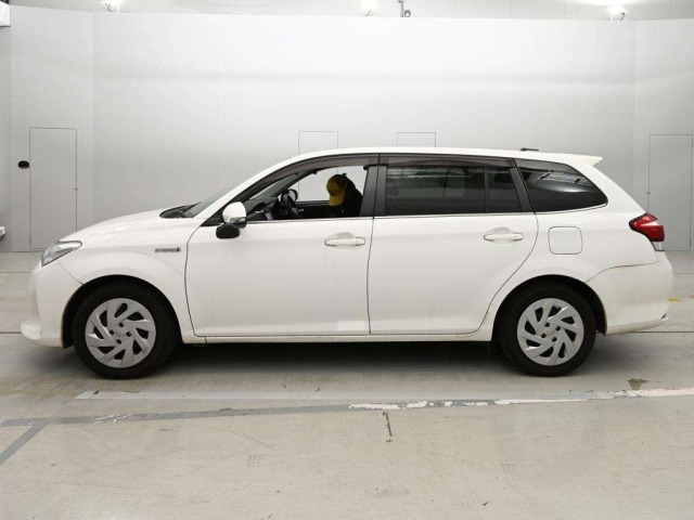 Toyota COROLLA FIELDER 2018 8050989-4