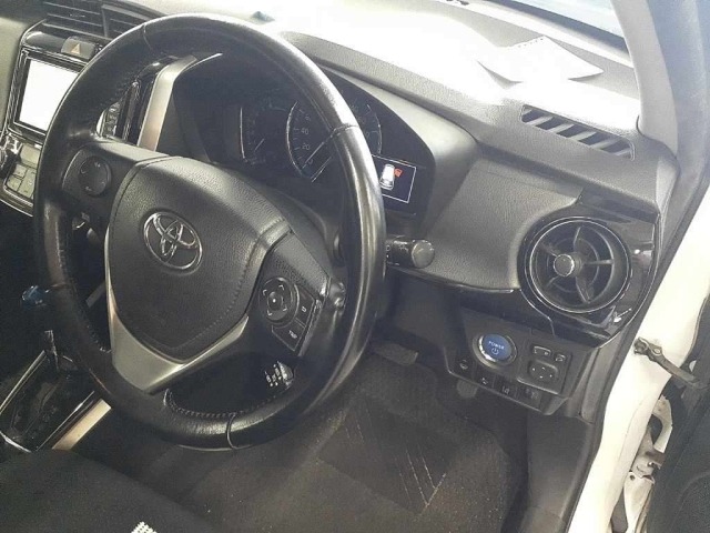 Toyota COROLLA FIELDER 2018 8050989-9