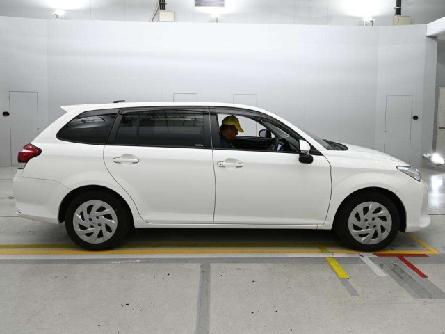 Toyota COROLLA FIELDER 2021 8050990-3