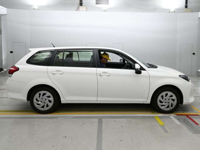 Toyota COROLLA FIELDER 2025 8050991-3