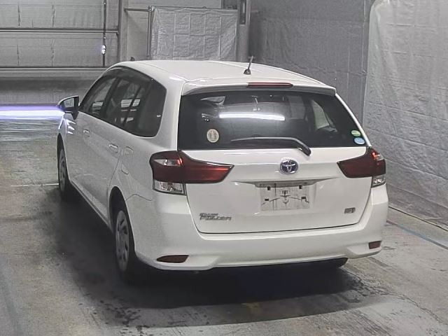 Toyota COROLLA FIELDER 2021 8050992-8