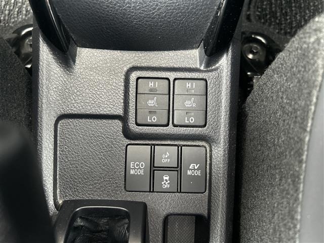 Toyota COROLLA FIELDER 2017 8050995-11