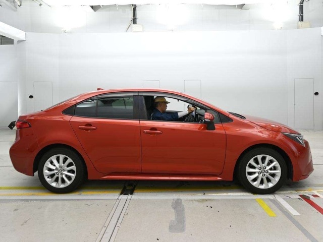 Toyota COROLLA 2021 8047931-3