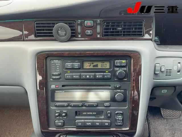 Toyota CROWN MAJESTA 1997 8049929-11