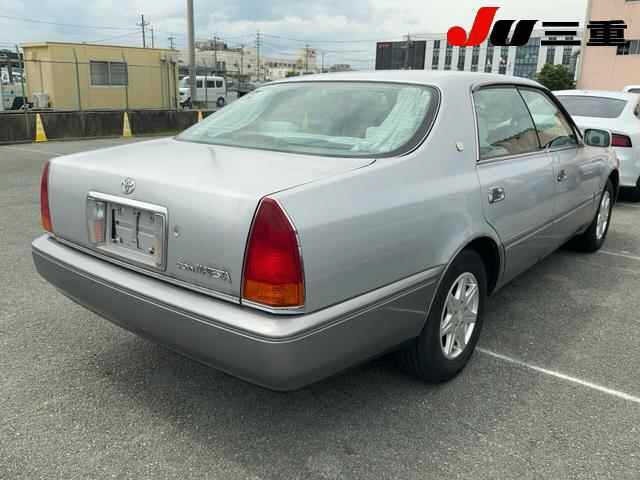 Toyota CROWN MAJESTA 1997 8049929-6