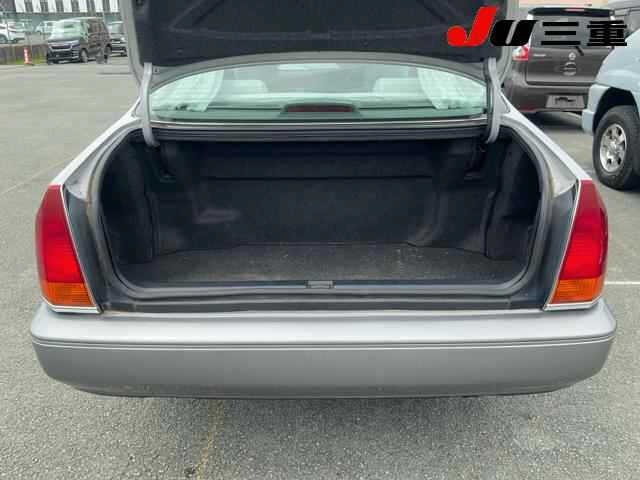 Toyota CROWN MAJESTA 1997 8049929-7