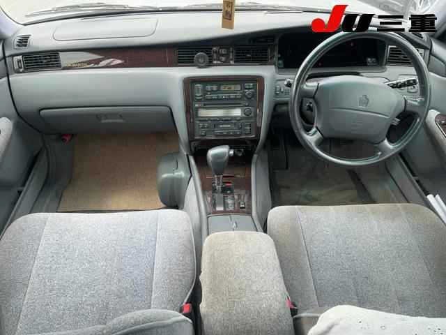 Toyota CROWN MAJESTA 1997 8049929-8