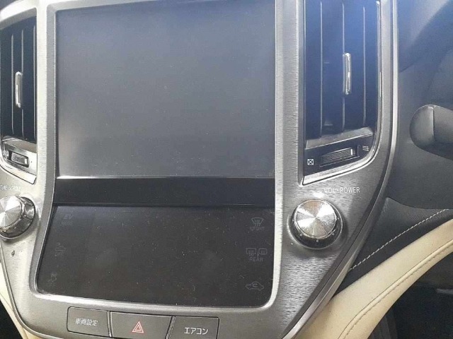 Toyota CROWN MAJESTA 2017 8049935-12