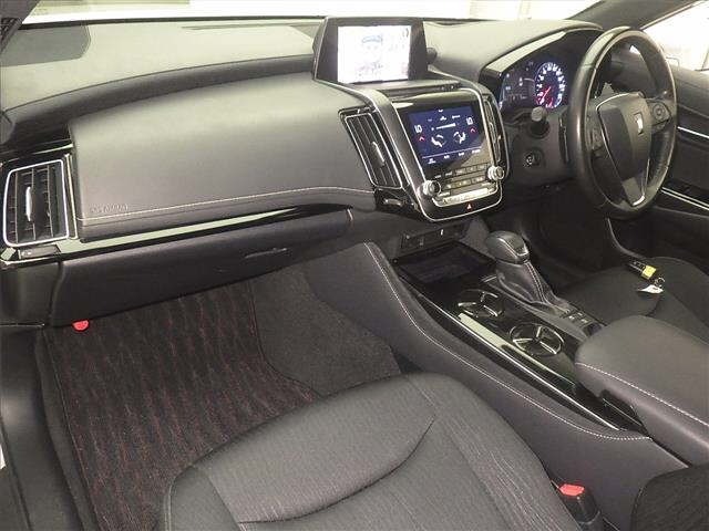 Toyota CROWN 2019 8048929-4