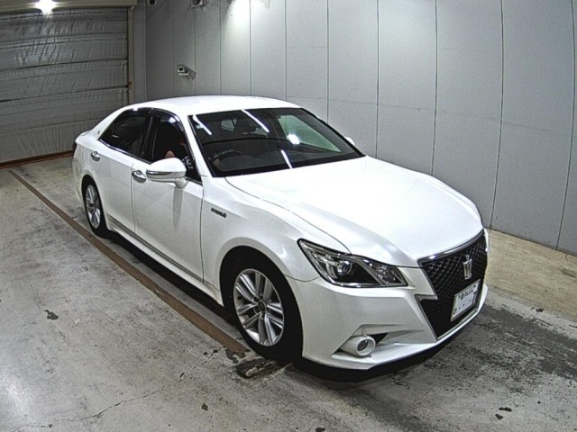Toyota CROWN 2014 8048940-0