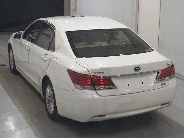 Toyota CROWN 2015 8048943-1