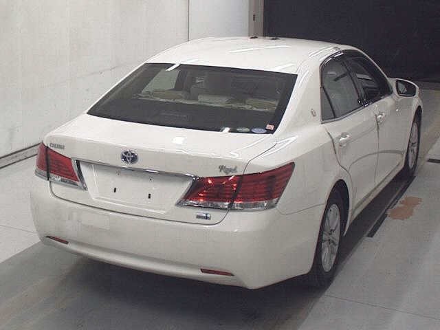 Toyota CROWN 2015 8048943-5