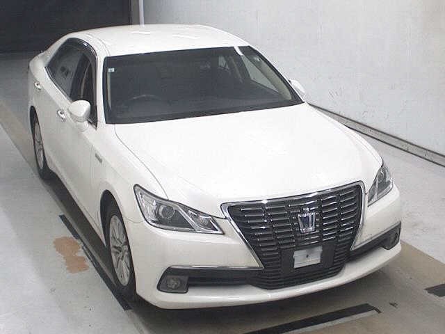 Toyota CROWN 2015 8048945-0