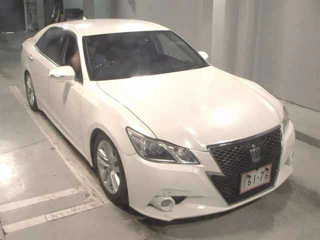 Toyota CROWN 2013 8048946-0