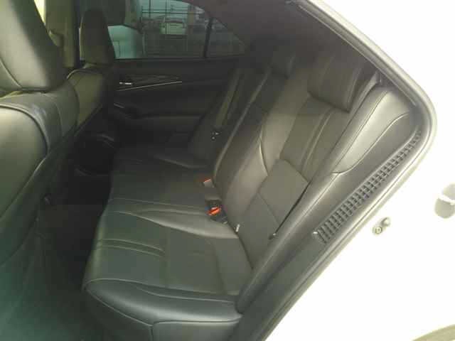 Toyota CROWN 2013 8048946-9