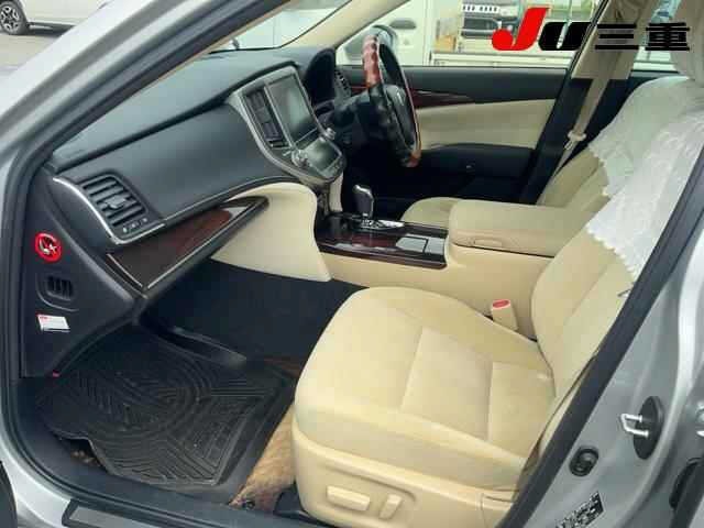 Toyota CROWN 2013 8048959-3