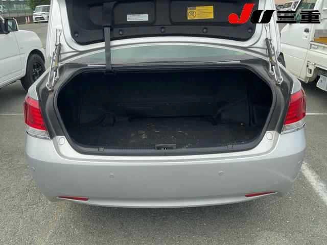 Toyota CROWN 2013 8048959-7