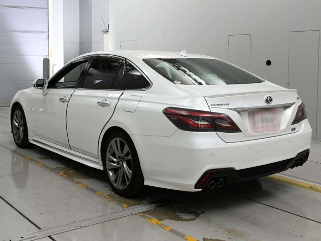 Toyota CROWN 2021 8048973-6