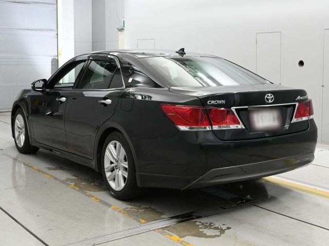 Toyota CROWN 2013 8048975-6