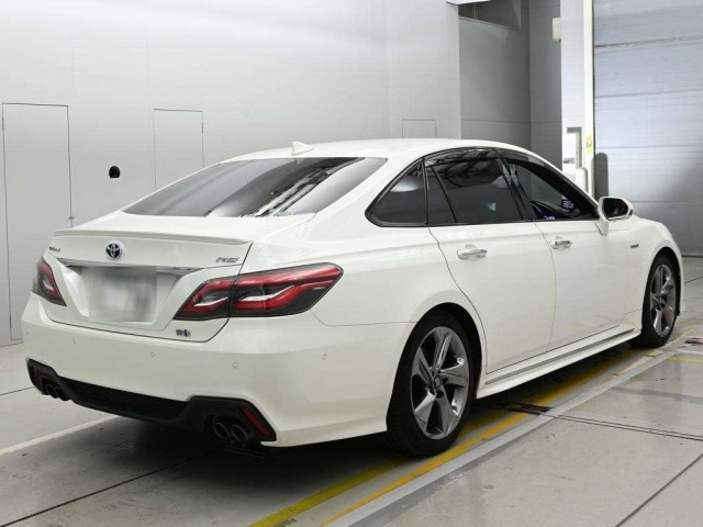 Toyota CROWN 2018 8048976-1