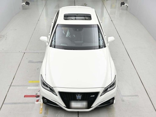 Toyota CROWN 2018 8048976-7