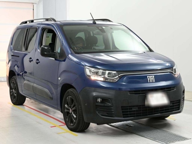 Fiat DOBLO 2023 8050167-5
