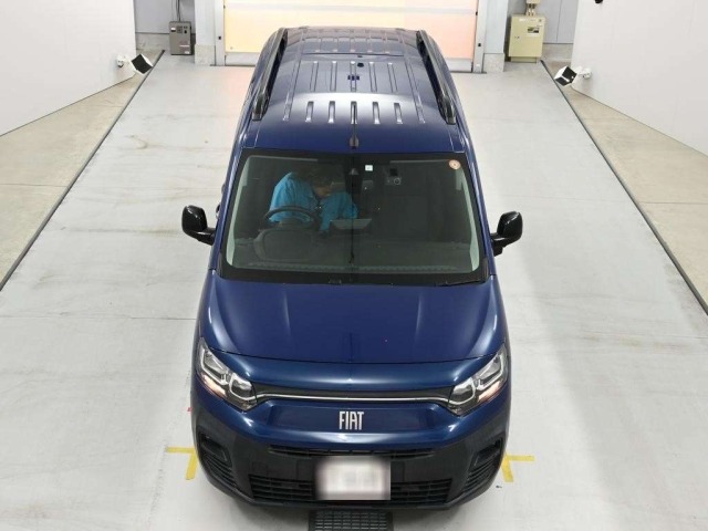 Fiat DOBLO 2023 8050167-7