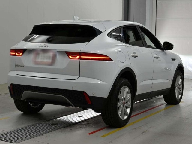 Jaguar E-PACE 2019 8049181-1