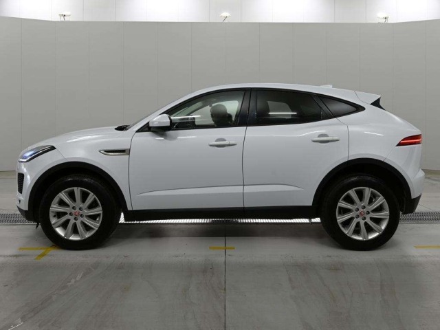 Jaguar E-PACE 2019 8049181-4