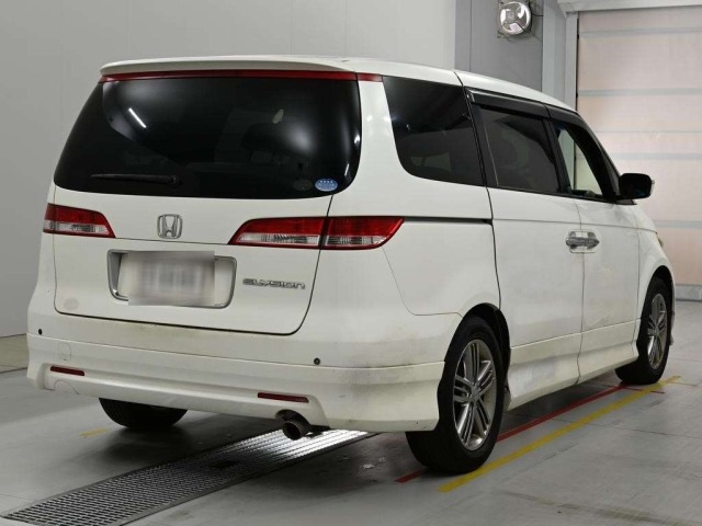 Honda ELYSION 2006 8050630-1