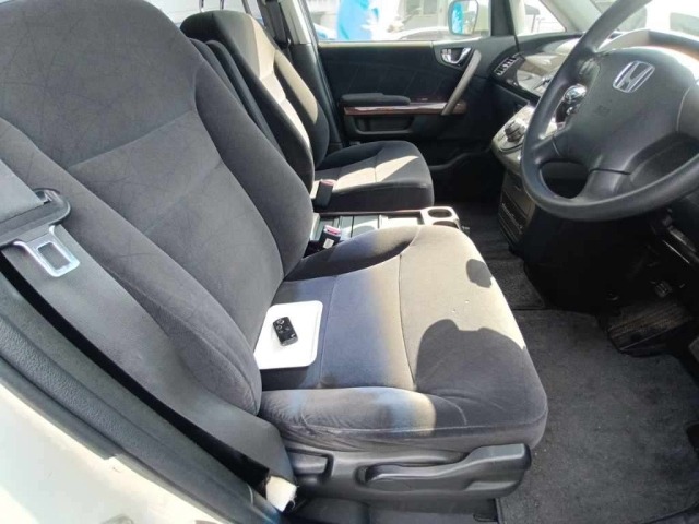 Honda ELYSION 2006 8050630-10