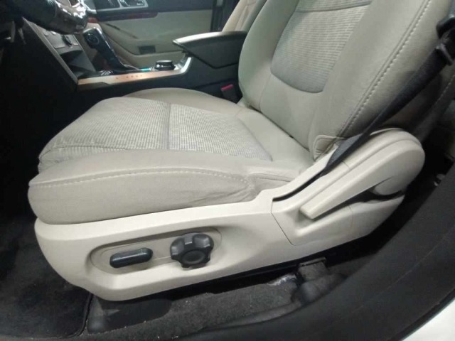 Ford EXPLORER 2011 8049848-10