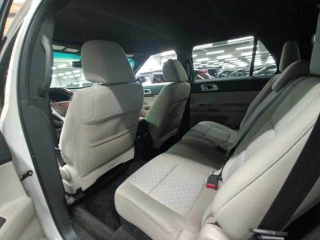 Ford EXPLORER 2011 8049848-12